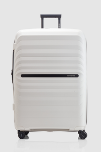 Octolite Neo 81cm Suitcase