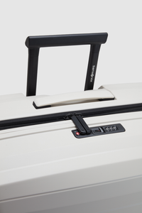 Octolite Neo 81cm Suitcase