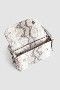 Lefia Flap Shoulder Bag